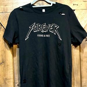 EUC Black Forever Young & Free Distressed Short Sleeve Tee Sz M